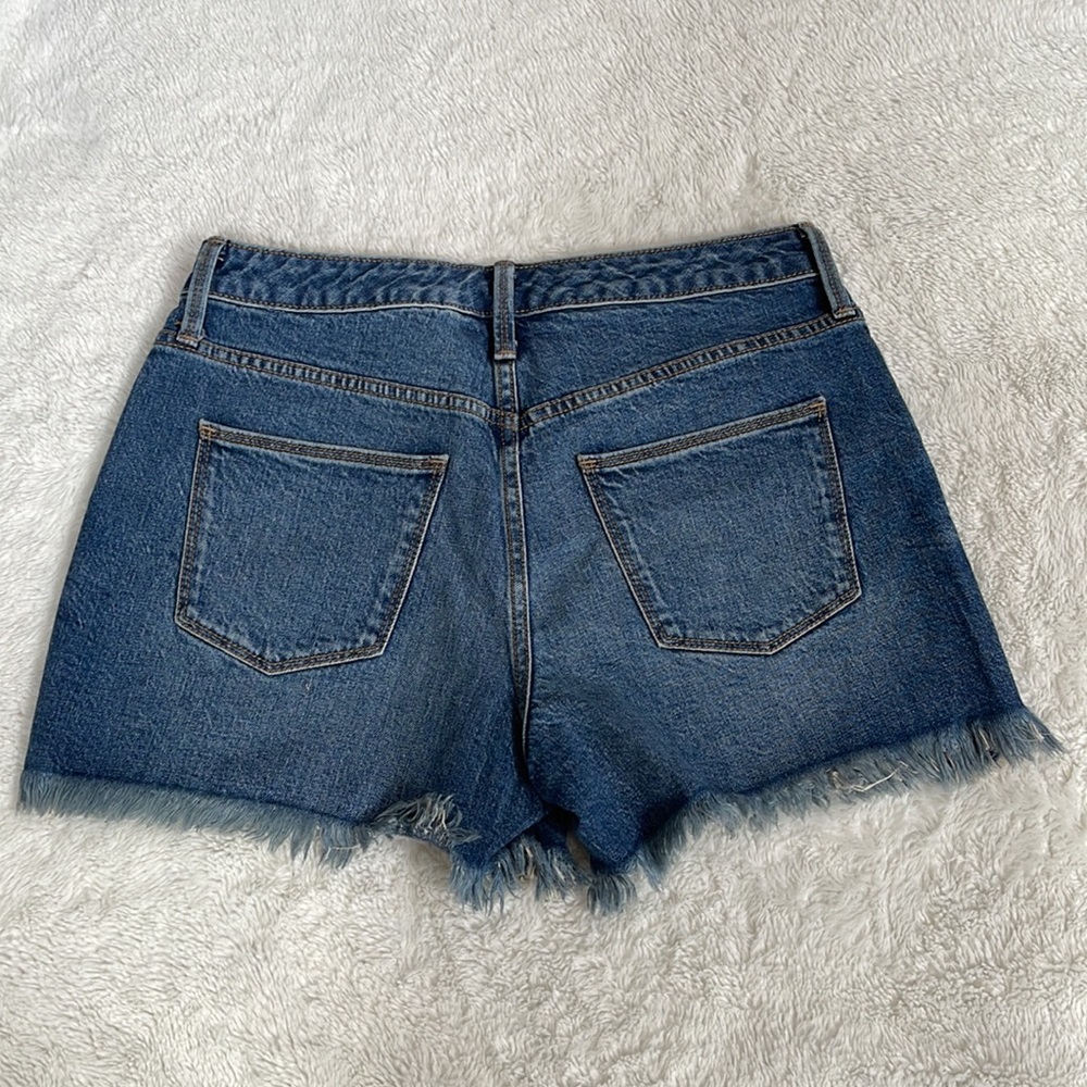Universal Thread Womens Shorts - Picture 2 of 7